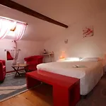 La Gourmantine Oda ve Kahvaltı 3*