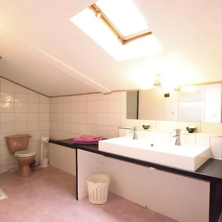 La Gourmantine Bed and Breakfast