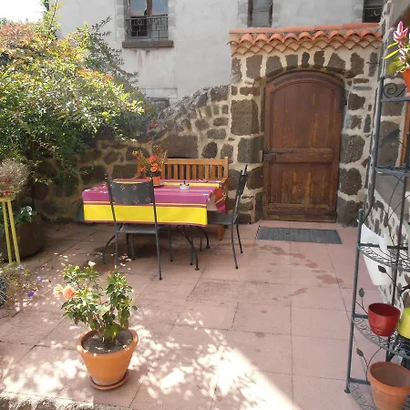 Oda ve Kahvaltı La Gourmantine 3*
