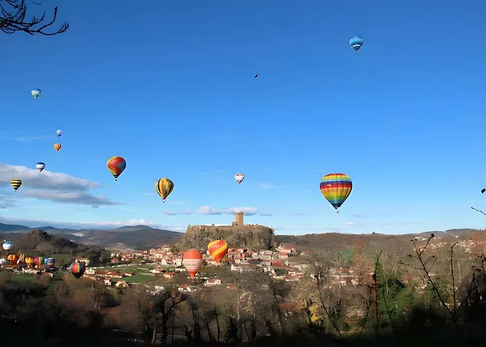 La Gourmantine לינה וארוחת בוקר 3*