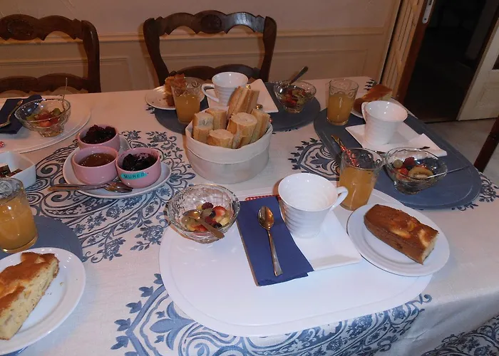 La Gourmantine לינה וארוחת בוקר 3*